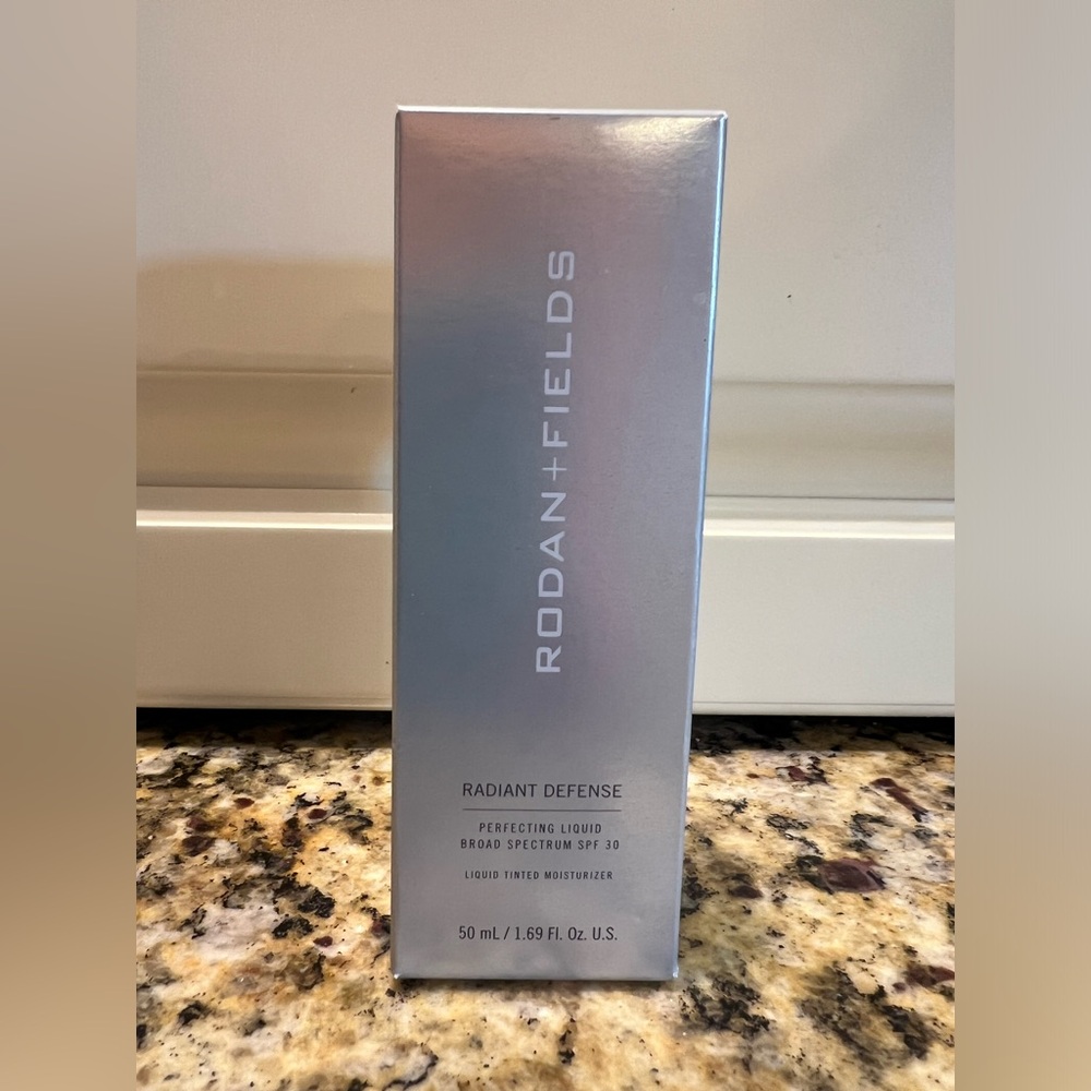Rodan + Fields Radiant Defense Sand 3